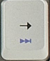 один трек вперёд в Windows Media PlayerE.